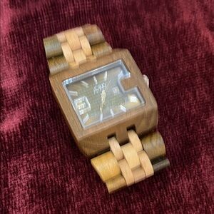 Wooden Analog Watch